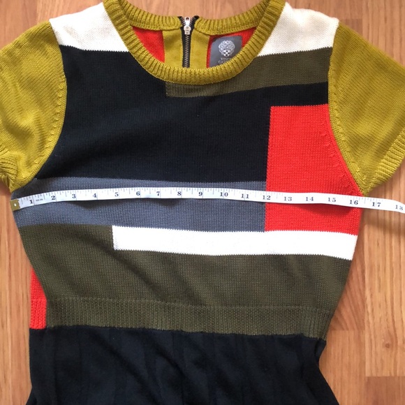 Vince Camuto Short Sleeve Pleated Color Block Sweater Dress Sz L - Picture 8 of 9